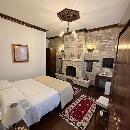 Boutique Aleksander 4* بيرات