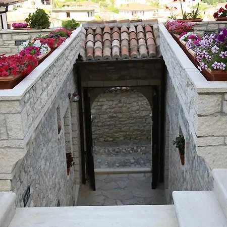 Boutique Aleksander 4* Berat