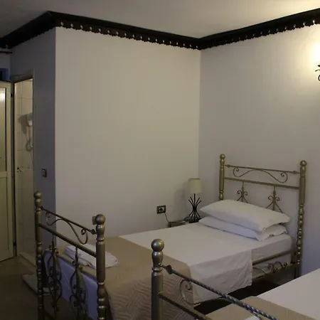 מלון Aleksander בראט