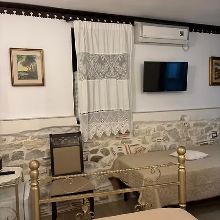 Boutique Aleksander Hotel
